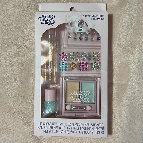 More Than Magic Love-Your-Look Beauty Set - 5ct - Picture 2 of 6